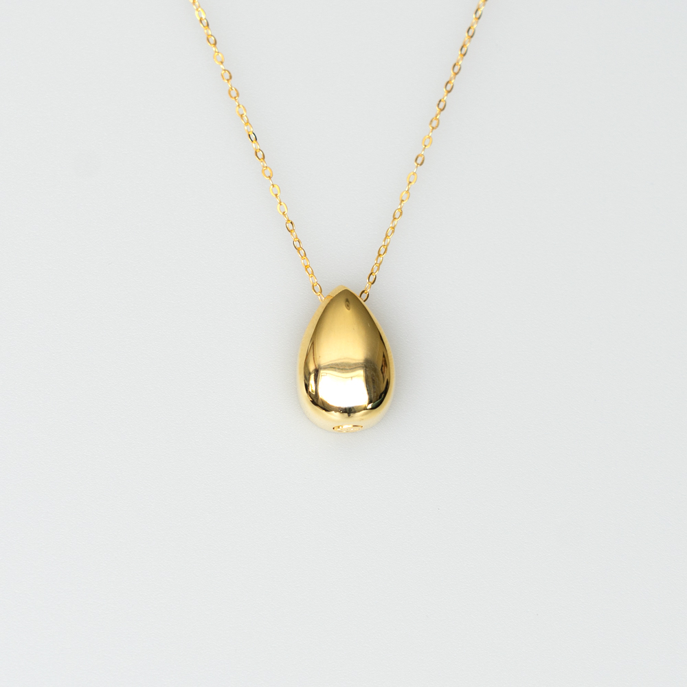 Pendant-Gold-Drop-resized